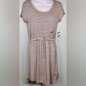 OLIVE & OAK STRIPED DRESS SIZE M